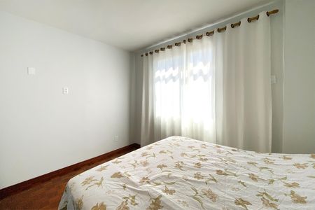 Quarto 1 de apartamento à venda com 3 quartos, 70m² em Santa Efigênia, Belo Horizonte