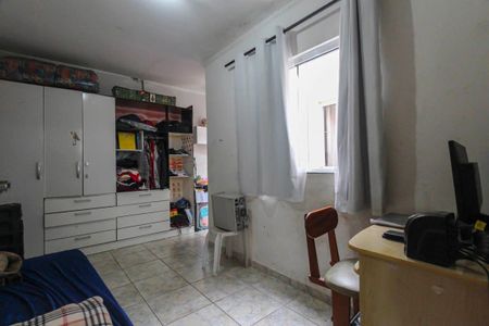 Casa para alugar com 3 quartos, 110m² em Vila Bancaria, São Paulo