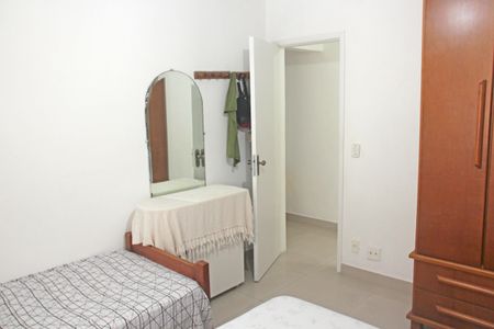 Quarto 1 de apartamento para alugar com 3 quartos, 131m² em Encruzilhada, Santos