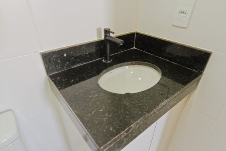 Banheiro de kitnet/studio à venda com 1 quarto, 29m² em Santana, São Paulo