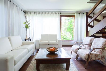 Sala 2 de casa de condomínio à venda com 3 quartos, 350m² em Ouro Velho Mansões, Nova Lima