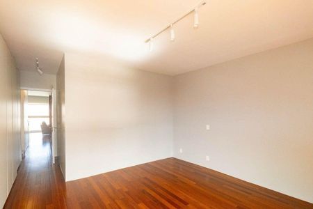 Quarto 1 de apartamento para alugar com 2 quartos, 93m² em Moinhos de Vento, Porto Alegre