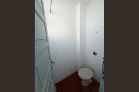 Banheiro de apartamento à venda com 2 quartos, 70m² em Bom Fim, Porto Alegre