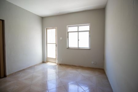 Sala de casa para alugar com 1 quarto, 95m² em Irajá, Rio de Janeiro