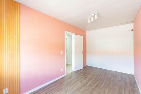 Casa de Condomínio à venda com 2 quartos, 70m² em Olaria, Canoas