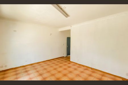 Sala de casa para alugar com 4 quartos, 180m² em Vila Robertina, São Paulo