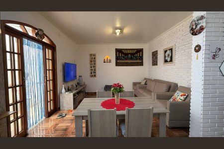 Casa à venda com 3 quartos, 137m² em Belém, São Paulo