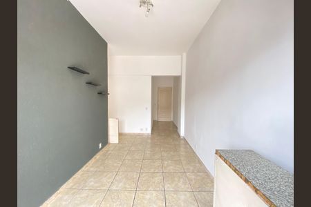 Apartamento para alugar com 2 quartos, 75m² em Cavalcanti, Rio de Janeiro