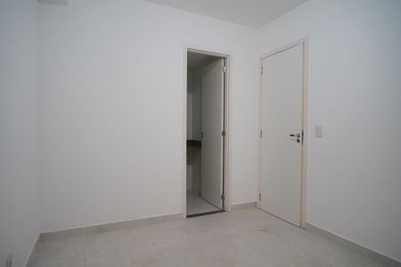 Quarto 2 de apartamento para alugar com 2 quartos, 58m² em Farrapos, Porto Alegre