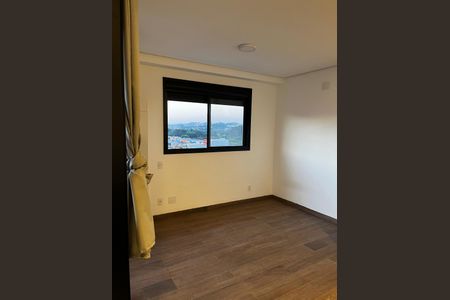 Quarto de kitnet/studio à venda com 1 quarto, 39m² em Km 18, Osasco