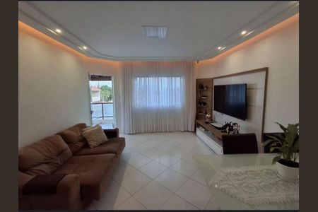 Casa de Condomínio para alugar com 3 quartos, 200m² em Jardim Placaford, Salvador