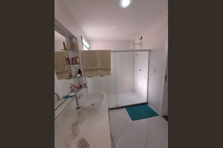 Casa de Condomínio para alugar com 3 quartos, 200m² em Jardim Placaford, Salvador