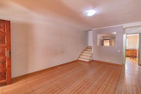 Casa à venda com 4 quartos, 170m² em Conjunto Residencial Jardim Canaa, São Paulo