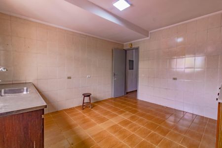 Casa à venda com 4 quartos, 170m² em Conjunto Residencial Jardim Canaa, São Paulo