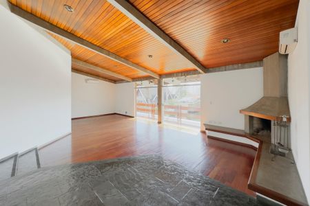 Casa para alugar com 3 quartos, 410m² em Jardim das Colinas, São José dos Campos