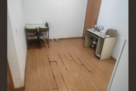 Apartamento à venda com 2 quartos, 40m² em Tres Barras, Contagem