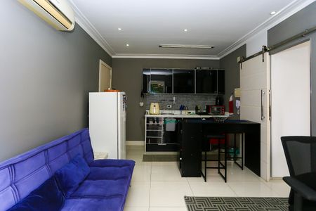 Sala de kitnet/studio à venda com 1 quarto, 34m² em Parque Fernanda, São Paulo
