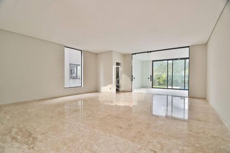 Casa à venda com 5 quartos, 510m² em Centro Comercial Jubran, Barueri