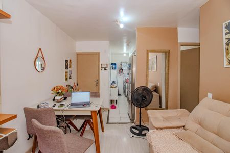 Sala de apartamento à venda com 2 quartos, 50m² em Mário Quintana, Porto Alegre