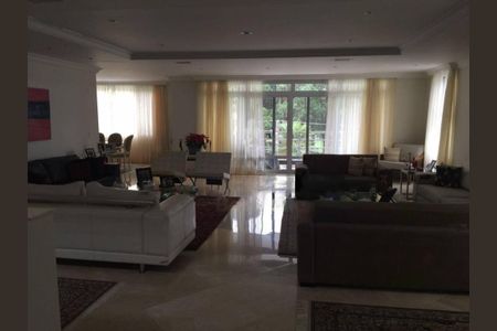 Casa à venda com 4 quartos, 700m² em Alphaville Residencial Um, Barueri