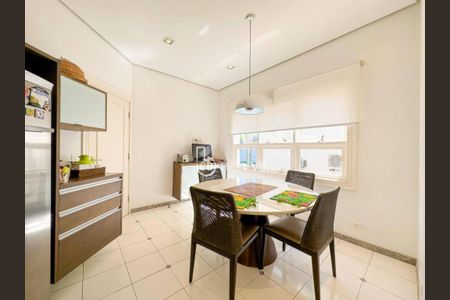 Casa à venda com 4 quartos, 585m² em Alphaville, Santana de Parnaíba