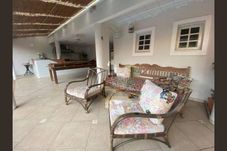 Casa à venda com 5 quartos, 320m² em Residencial Nove (Alphaville), Santana de Parnaíba