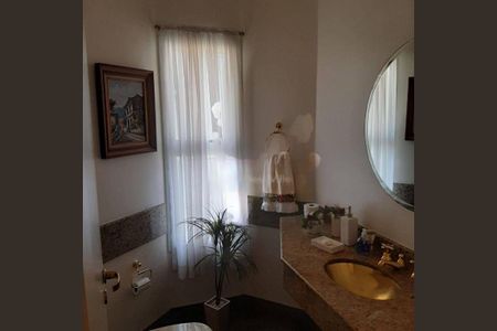 Casa à venda com 4 quartos, 360m² em Alphaville Residencial Zero, Barueri