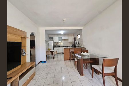 sala de casa para alugar com 2 quartos, 120m² em Garcia, Salvador