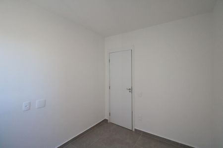 Quarto 1 de apartamento à venda com 2 quartos, 41m² em Canhema, Diadema