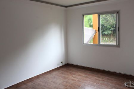 Sala de apartamento para alugar com 3 quartos, 69m² em Rio das Pedras, Cotia