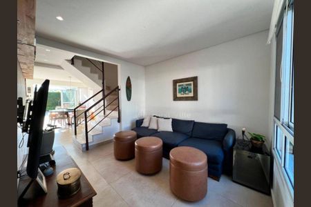 Casa à venda com 3 quartos, 180m² em Tamboré, Santana de Parnaíba