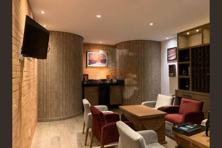 Casa à venda com 4 quartos, 700m² em Alphaville Residencial Um, Barueri