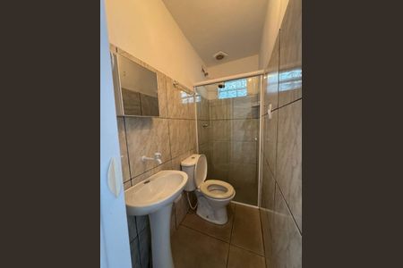 Banheiro de casa para alugar com 1 quarto, 148m² em Socorro, São Paulo