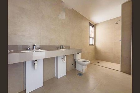 Casa à venda com 3 quartos, 230m² em Centro Empresarial Tamboré, Santana de Parnaíba