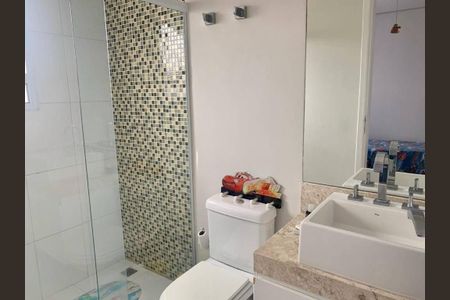 Casa à venda com 4 quartos, 300m² em Parque Sinai, Santana de Parnaíba