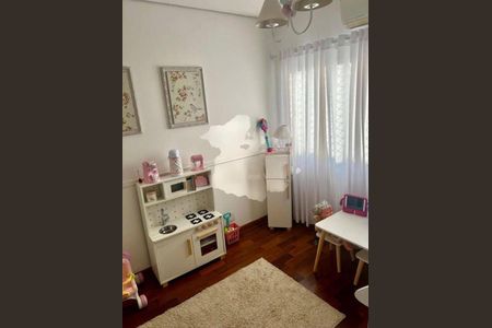 Casa à venda com 4 quartos, 300m² em Parque Sinai, Santana de Parnaíba