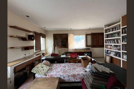 Casa à venda com 4 quartos, 350m² em Residencial Cinco (Alphaville), Santana de Parnaíba