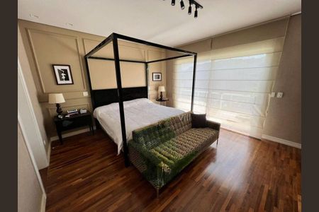 Casa à venda com 4 quartos, 425m² em Tamboré, Santana de Parnaíba