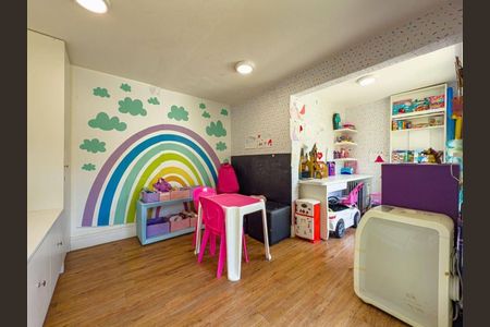 Casa à venda com 4 quartos, 600m² em Alphaville Residencial Um, Barueri