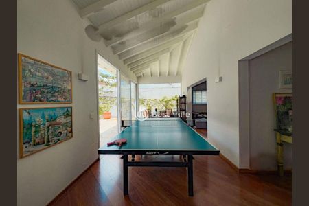 Casa à venda com 4 quartos, 348m² em Alphaville, Santana de Parnaíba