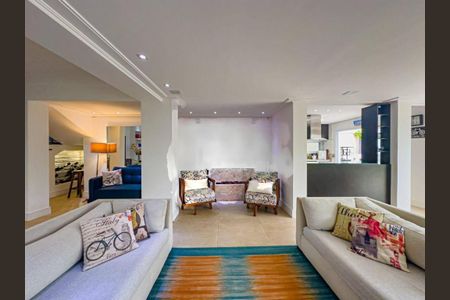 Casa à venda com 4 quartos, 297m² em Residencial Cinco (Alphaville), Santana de Parnaíba