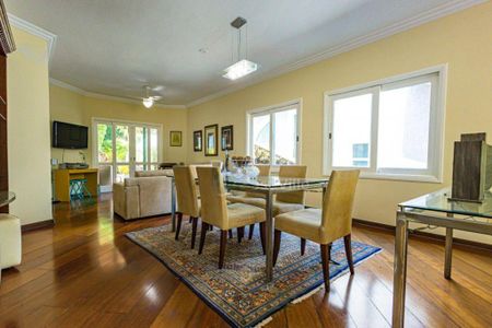 Casa à venda com 3 quartos, 263m² em Residencial Onze (Alphaville), Santana de Parnaíba