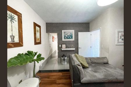 Casa à venda com 3 quartos, 140m² em Jardim Maria Tereza, Barueri
