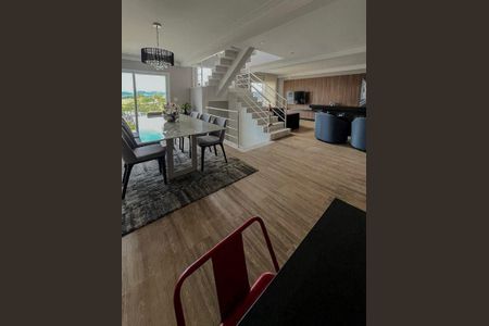 Casa de Condomínio à venda com 4 quartos, 300m² em Parque Sinai, Santana de Parnaíba