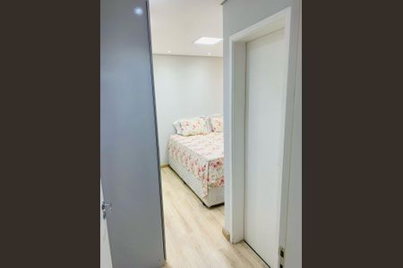 Apartamento à venda com 2 quartos, 70m² em Vila Nossa Senhora da Escada, Barueri