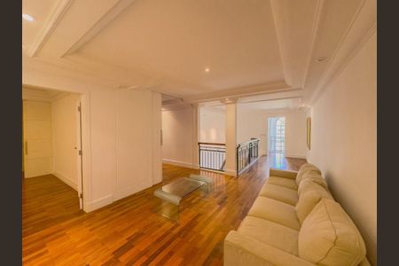 Casa de Condomínio à venda com 4 quartos, 550m² em Alphaville, Santana de Parnaíba