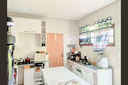 Casa de Condomínio à venda com 2 quartos, 110m² em Vila Porto, Barueri