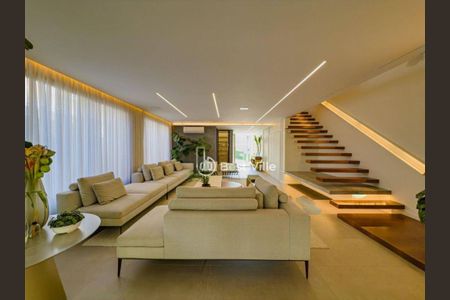 Casa à venda com 4 quartos, 414m² em Alphaville Conde II, Barueri