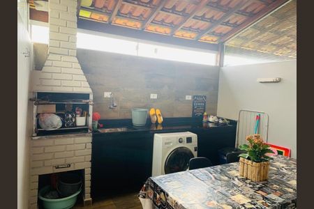 Casa de Condomínio à venda com 2 quartos, 65m² em Jardim Regina Alice, Barueri