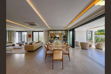 Casa à venda com 5 quartos, 508m² em Alphaville Residencial Zero, Barueri